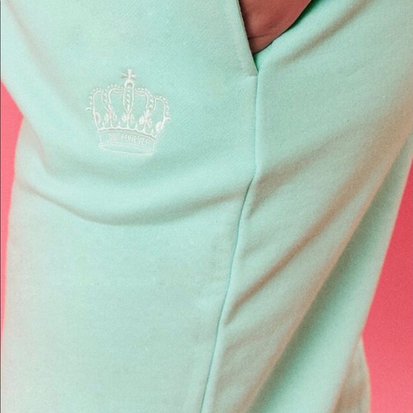 Juicy Couture Tracksuit - Picture 3 of 4